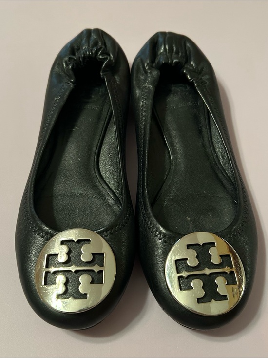 Tory Burch Shoes - Tory Burch Black Leather Reva Flats with Gold Logo Medallion